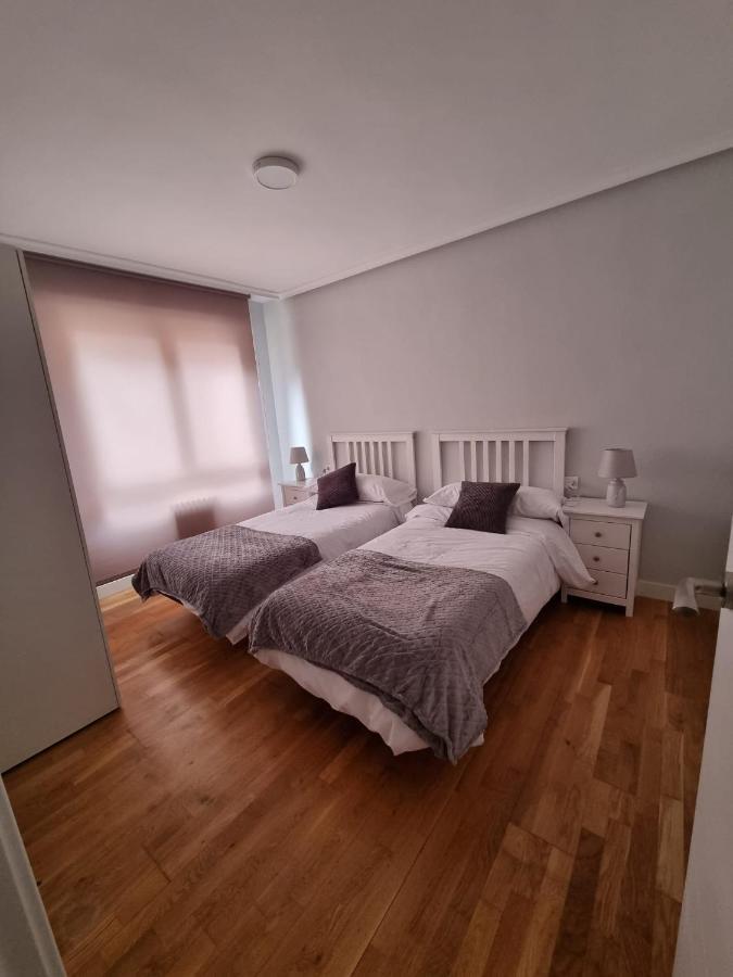 Ferienwohnung Vivienda Silvia Renfe León Exterior foto